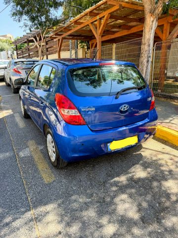 יונדאי i20