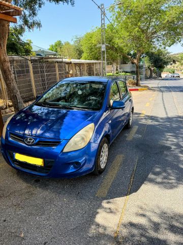מודעת רכב יונדאי i20