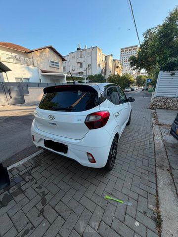 יונדאי i10