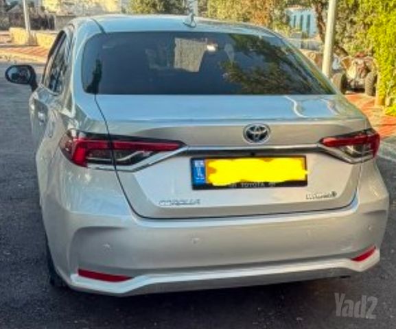 טויוטה קורולה