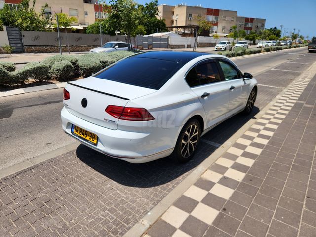 פולקסווגן פאסאט