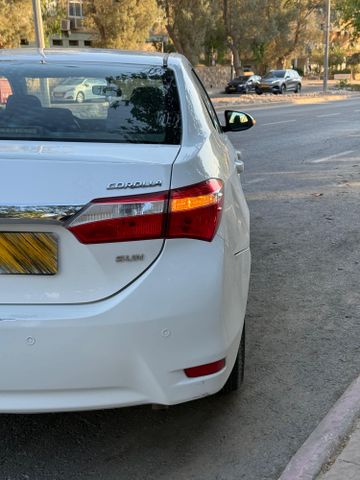 טויוטה קורולה