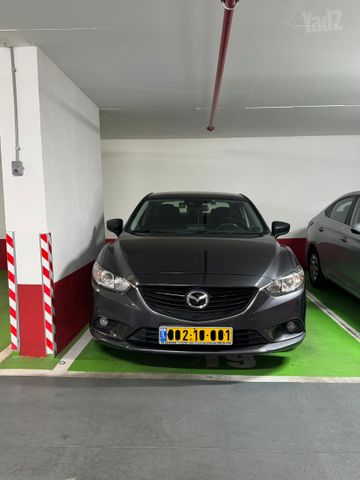 מודעת רכב מאזדה 6