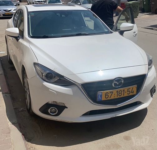 מאזדה 3