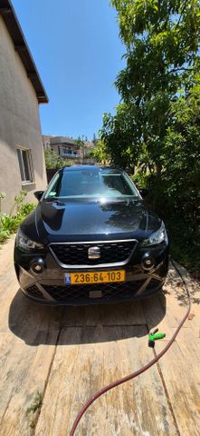 מודעת רכב סיאט ארונה