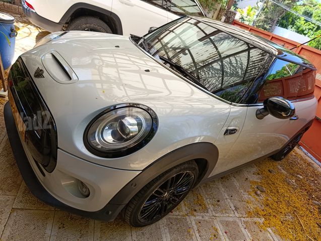 מיני קופר SE (חשמלית)