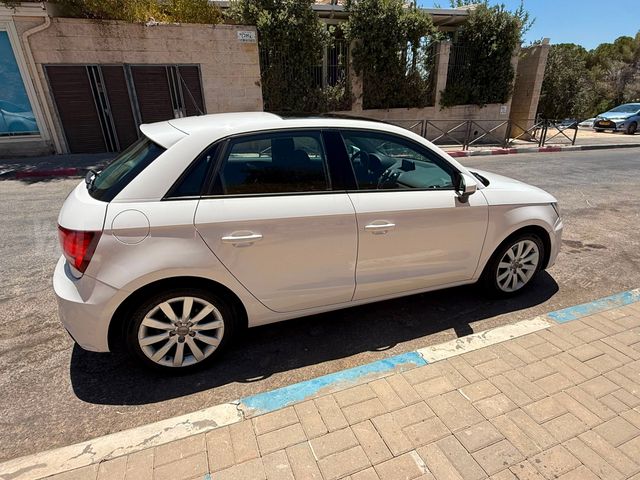 אאודי A1
