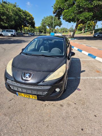 פיג'ו 207