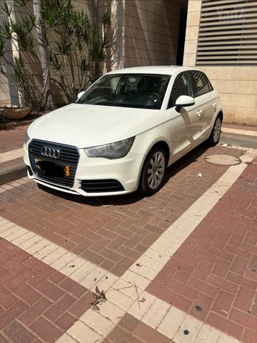 אאודי A1