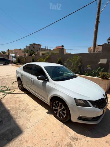 סקודה אוקטביה