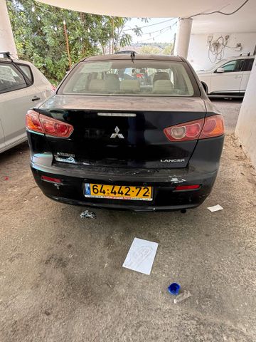 מיצובישי לנסר
