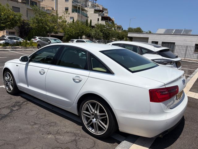 אאודי A6