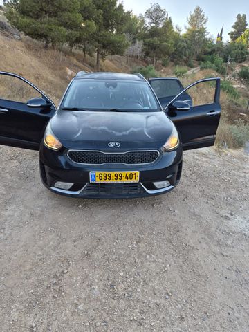קיה נירו