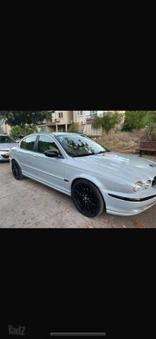 X-type SE 2.5 i אוט׳ 2.5 (194 כ״ס)