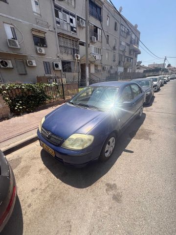 טויוטה קורולה