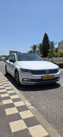 פאסאט Premium אוט׳ בנזין 1.8 (180 כ״ס)