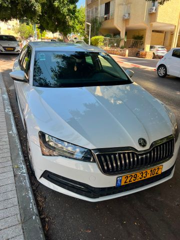 מודעת רכב סקודה סופרב