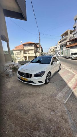 מרצדס-בנץ CLA