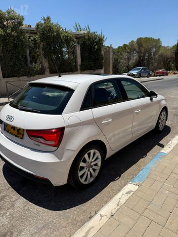 אאודי A1