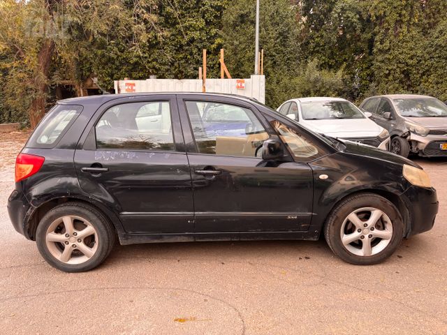 סוזוקי SX4
