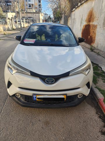 טויוטה C-HR