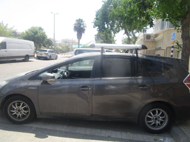 פריוס פלוס היברידי אוט׳ 1.8 (99 כ״ס)