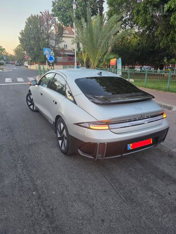 יונדאי איוניק 6