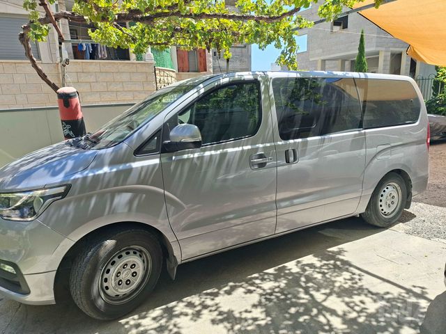 מודעת רכב יונדאי H-1 / i800