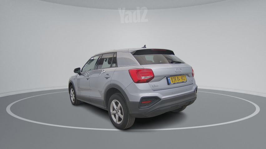 אאודי Q2