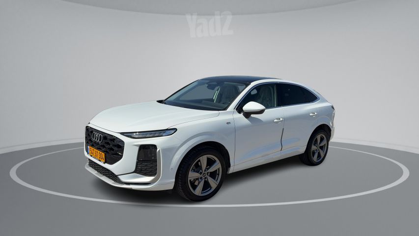 אאודי Q3