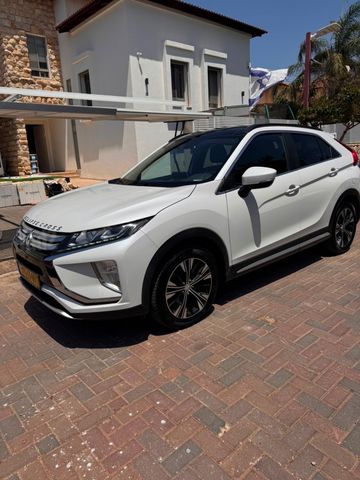 מודעת רכב מיצובישי אקליפס קרוס