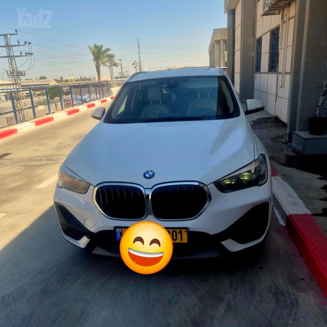 X1 Business 18i אוט׳ 1.5 (140 כ״ס)