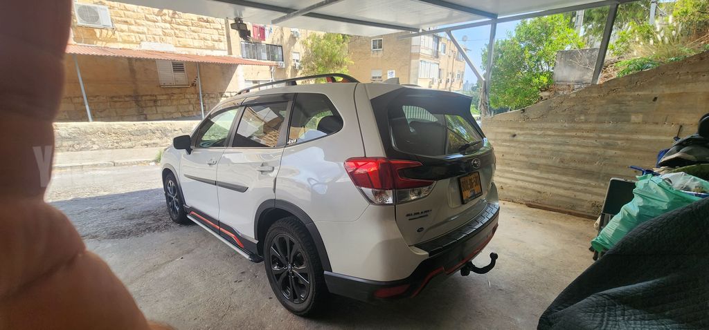 סובארו פורסטר