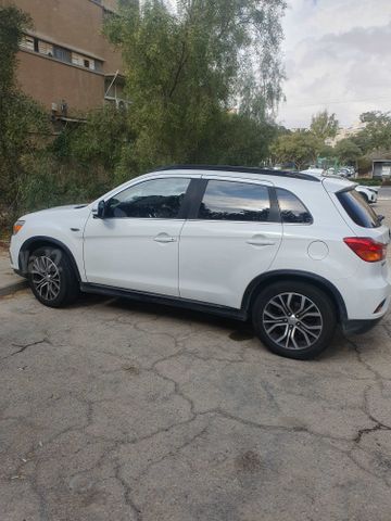 מיצובישי ASX