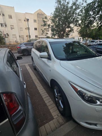 אינפיניטי QX60