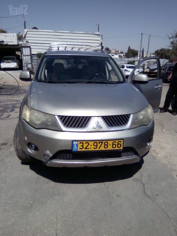 מודעת רכב מיצובישי אאוטלנדר