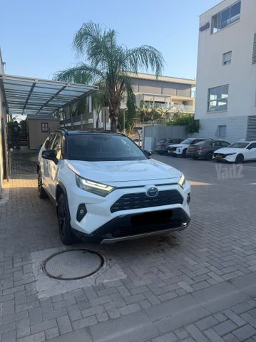מודעת רכב טויוטה RAV4