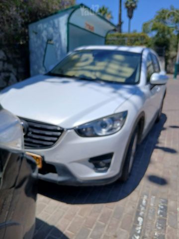 מודעת רכב מאזדה CX-5