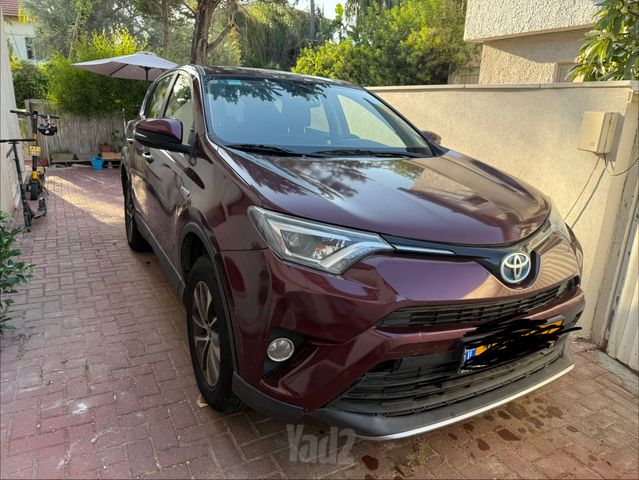 טויוטה RAV4