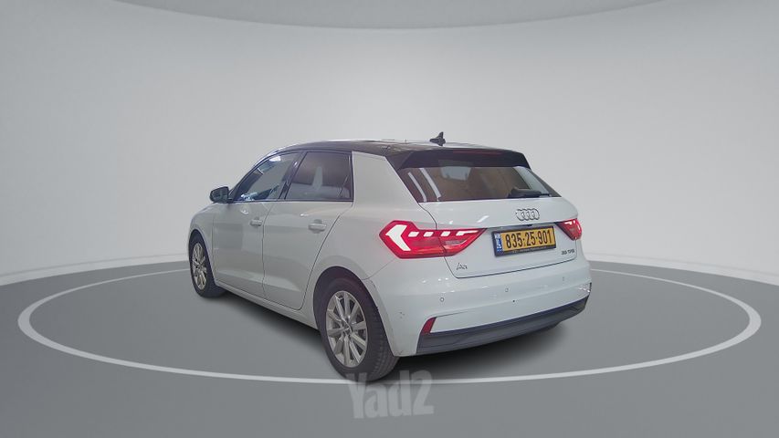 אאודי A1