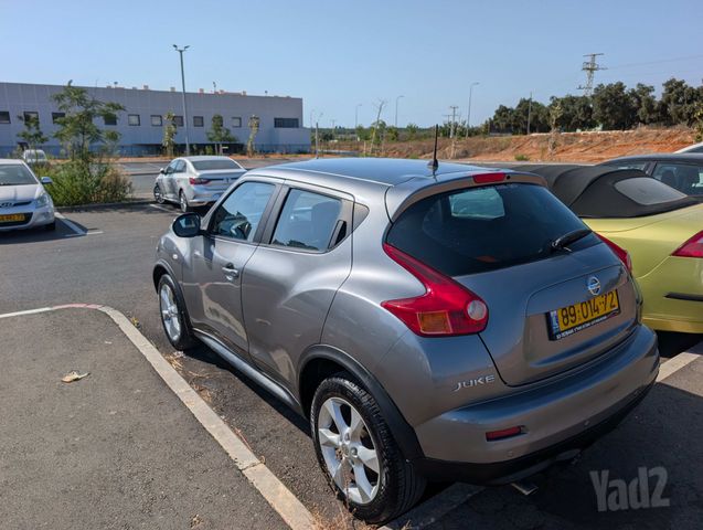 ניסאן ג'וק