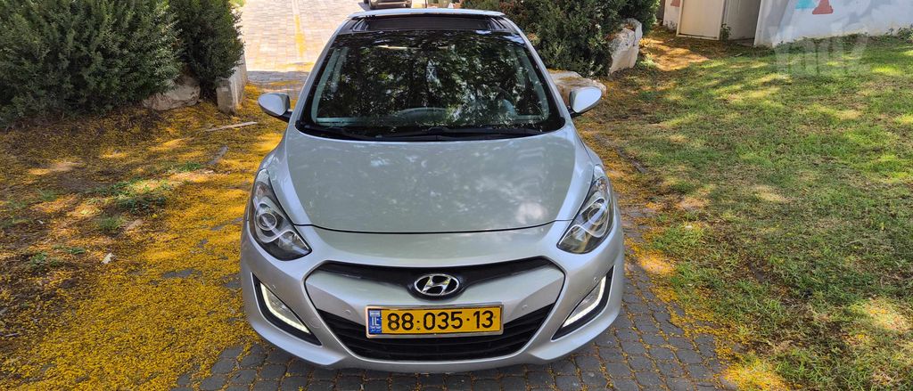 יונדאי i30