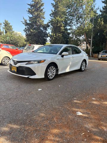 מודעת רכב טויוטה קאמרי