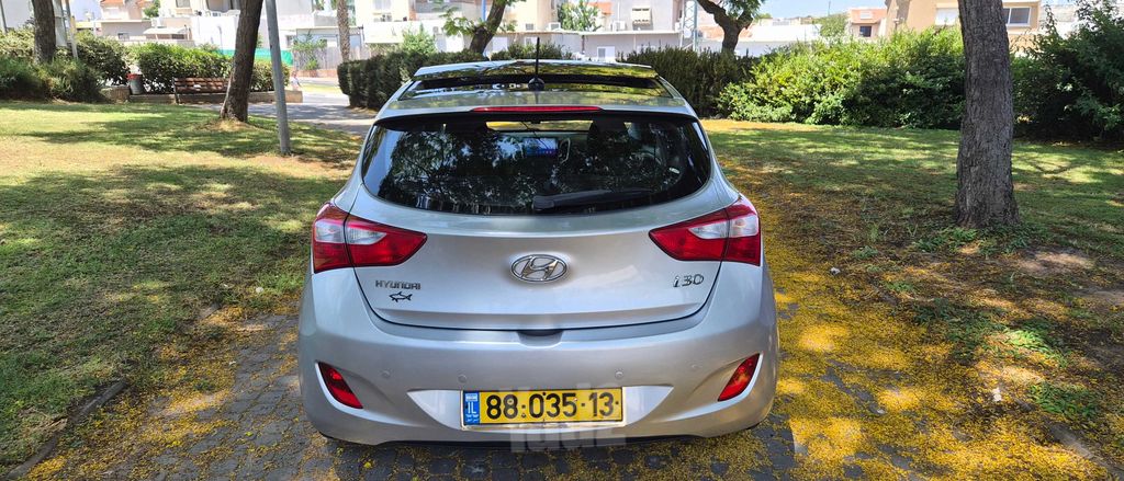 יונדאי i30