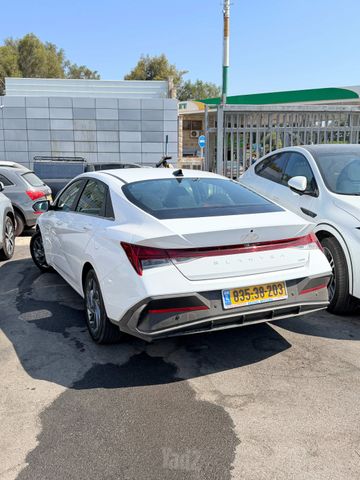 יונדאי אלנטרה