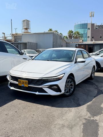 יונדאי אלנטרה
