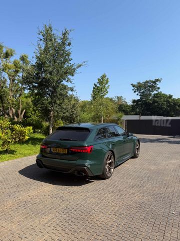 אאודי RS 6