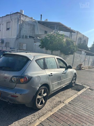 מאזדה 3