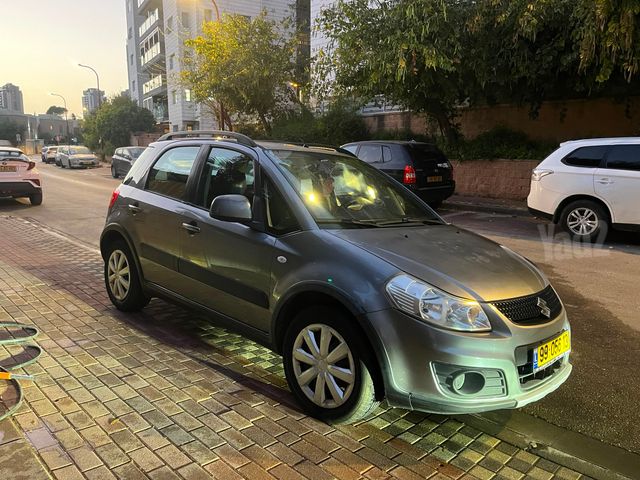 סוזוקי SX4