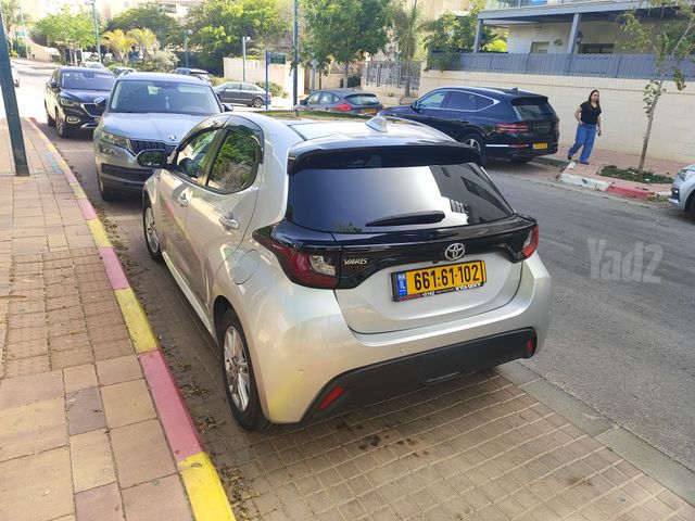 מודעת רכב טויוטה יאריס